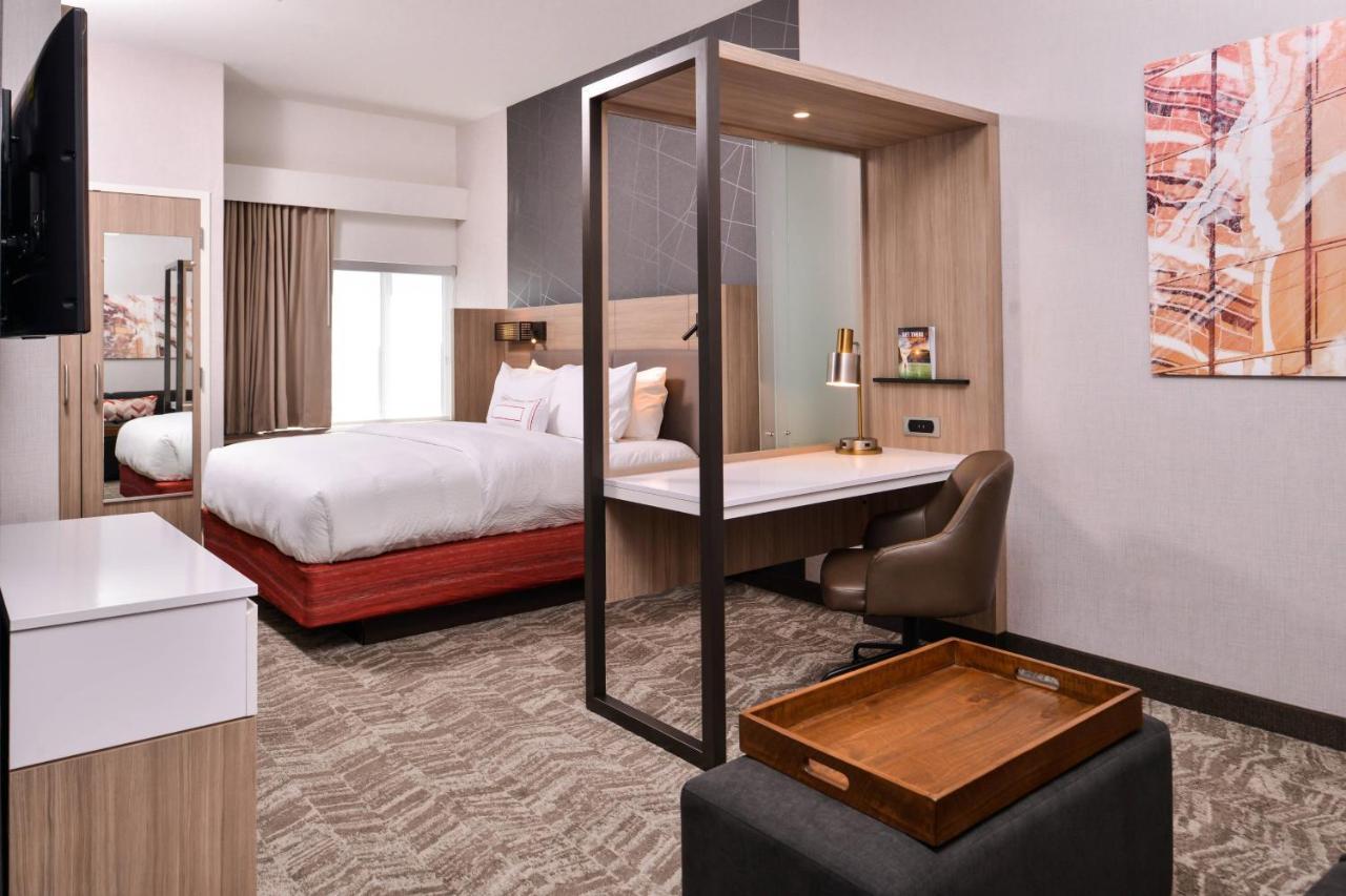 Springhill Suites By Marriott Greensboro Airport Exterior photo