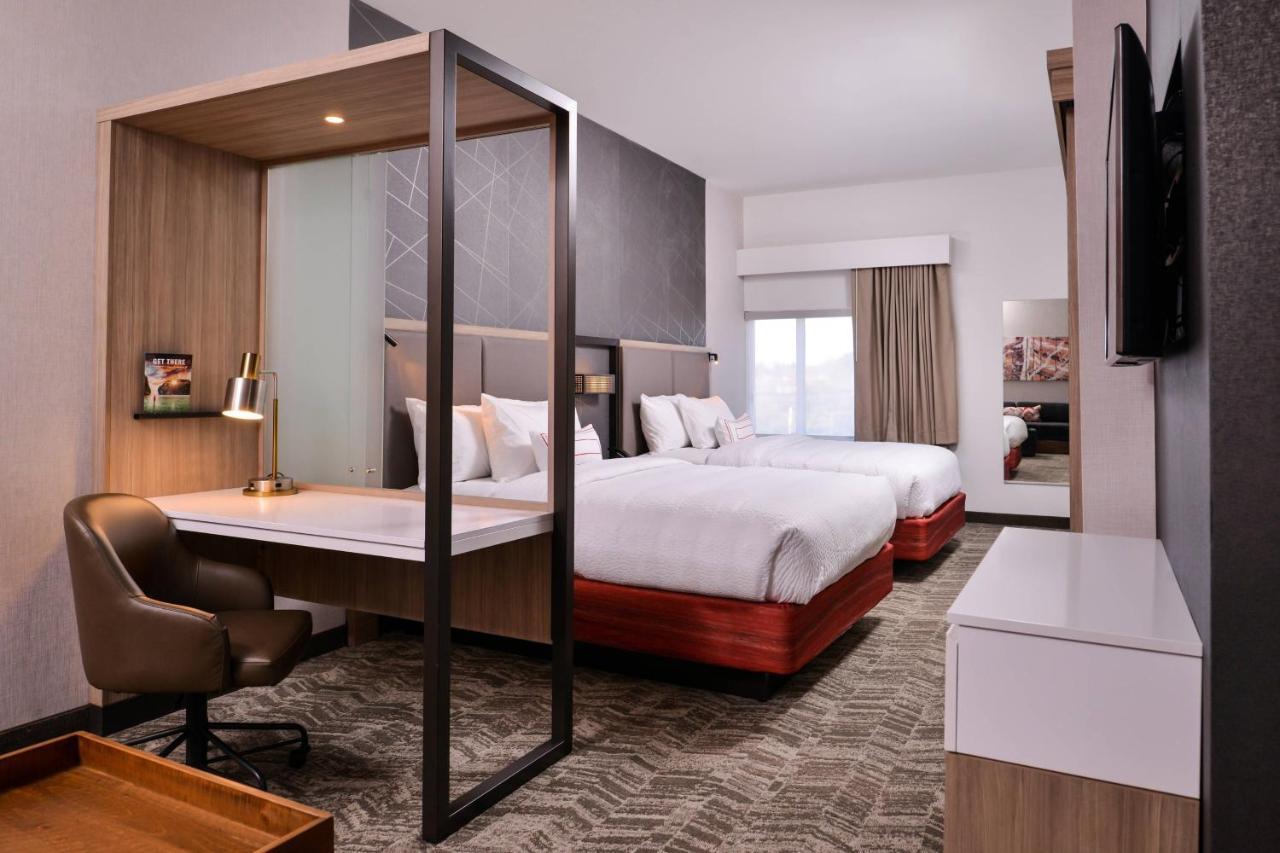 Springhill Suites By Marriott Greensboro Airport Exterior photo